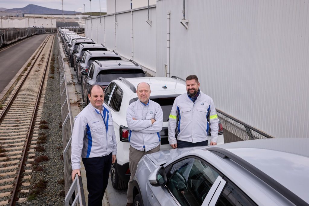 All aboard. Image: LinkedIn © Volkswagen Navarra