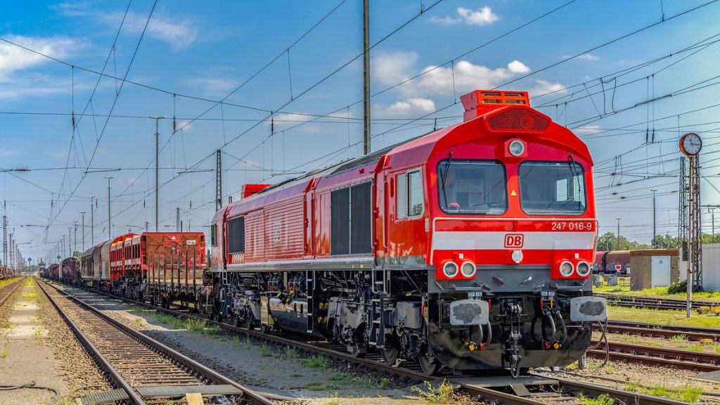A Class 77 diesel locomotive used by DB Cargo. Image: © DB Cargo