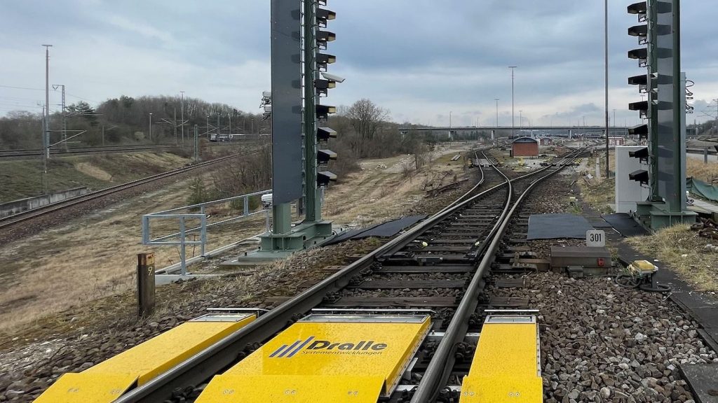 The underfloor device used in the pilot project. Image: © DB Cargo