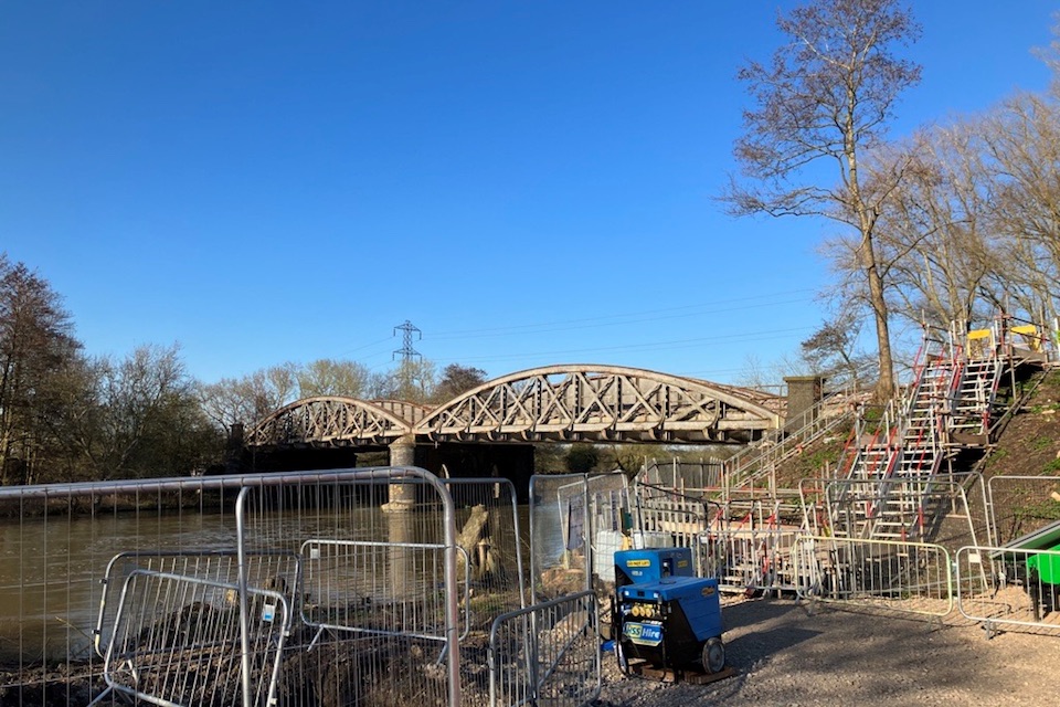 Gneeral view of Nuneham Viaduct over the Tahmes at Oxford, with engineering works in progress