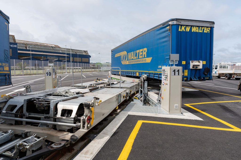 Loading of the inaugural Cherbourg-Bayonne train in the summer of 2025. Image: © Brittany Ferries